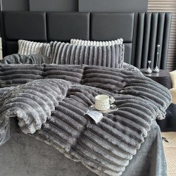 Постільна білизна євро велюрова Шарпей 4 см 200х230 см Colorful арт. 04-87/5
